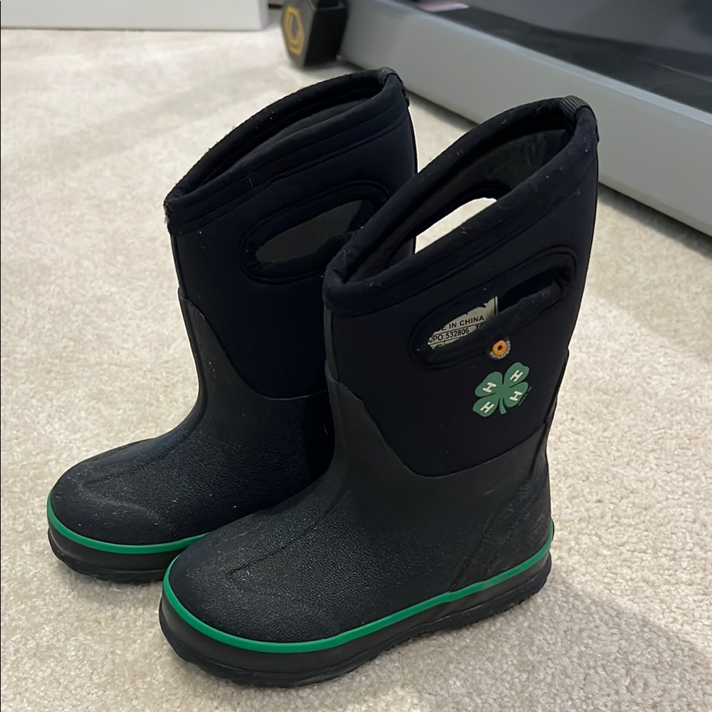 Bogs Kids Black and Green Boots